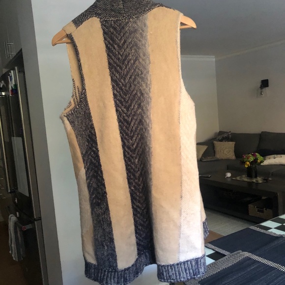 Cozy, mid-length sweater vest - Picture 4 of 5